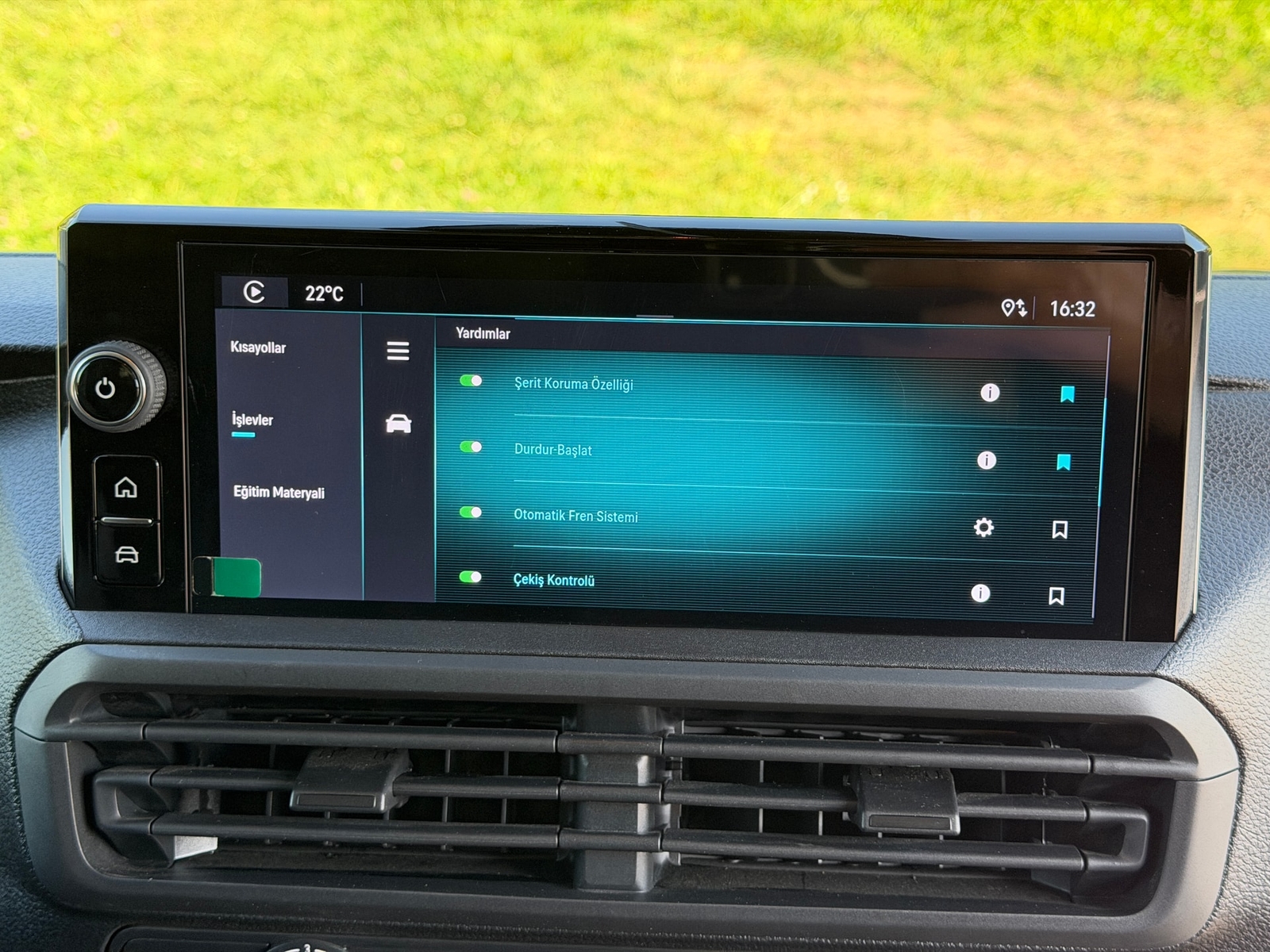 Opel Vivaro 1.5 Td Cargo Ultimate Xl — fotoğraf 17