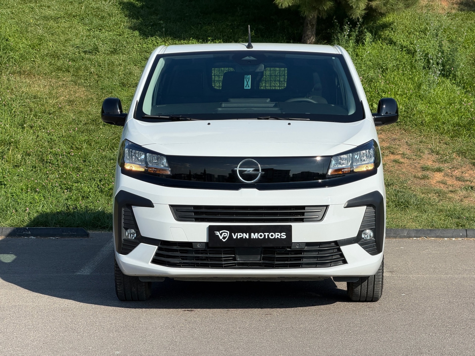 Opel Vivaro 1.5 Td Cargo Ultimate Xl — fotoğraf 2