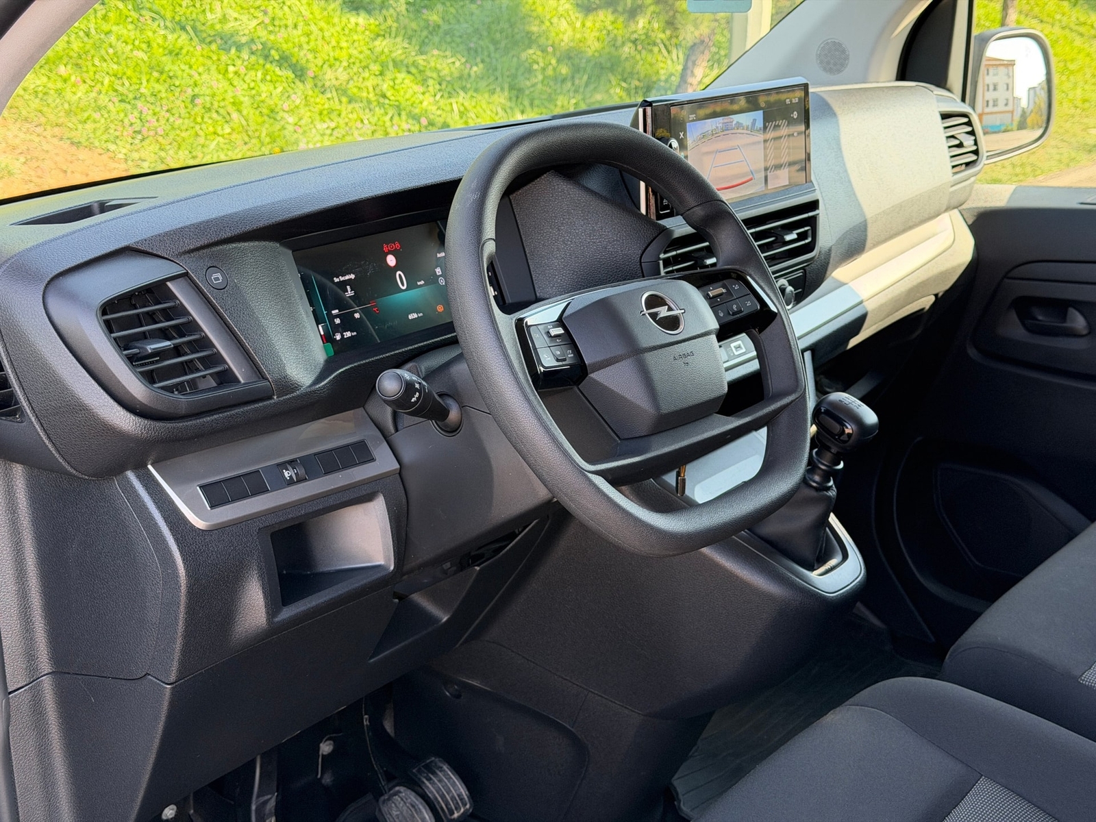 Opel Vivaro 1.5 Td Cargo Ultimate Xl — fotoğraf 18