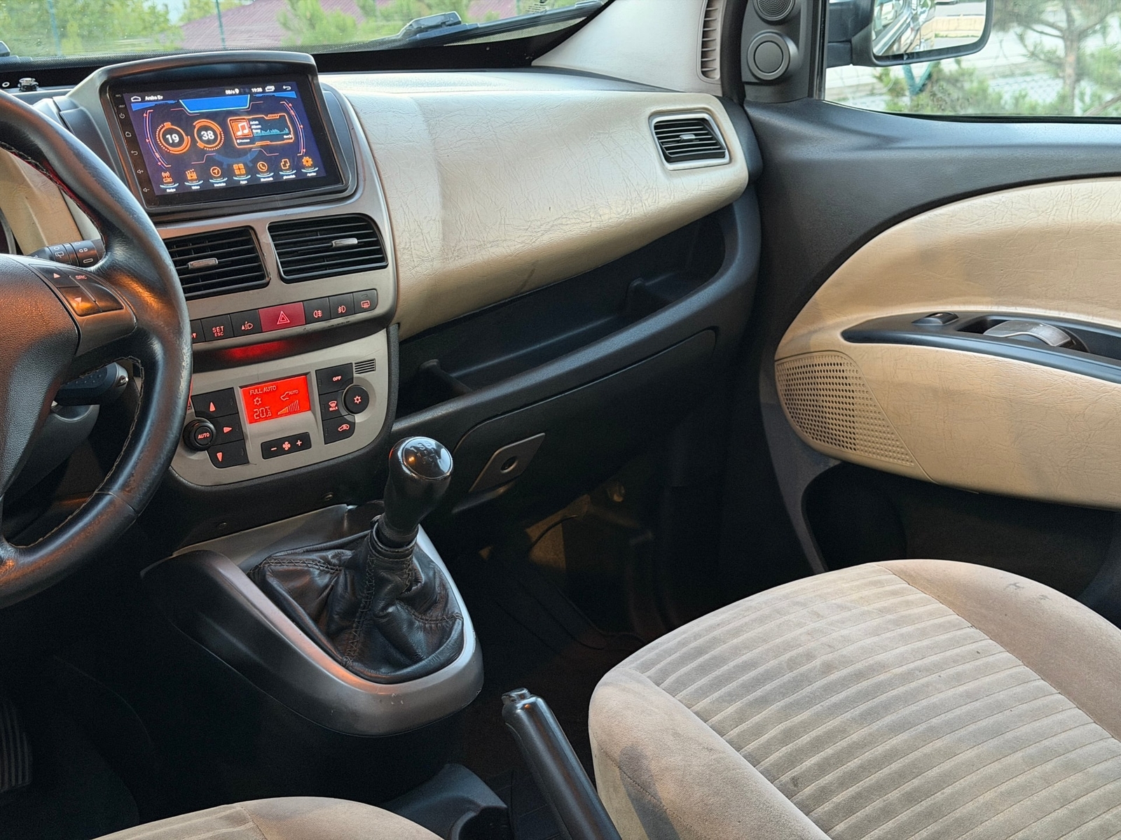 Fiat Doblo Combi 1.3 Multijet Premio — fotoğraf 26