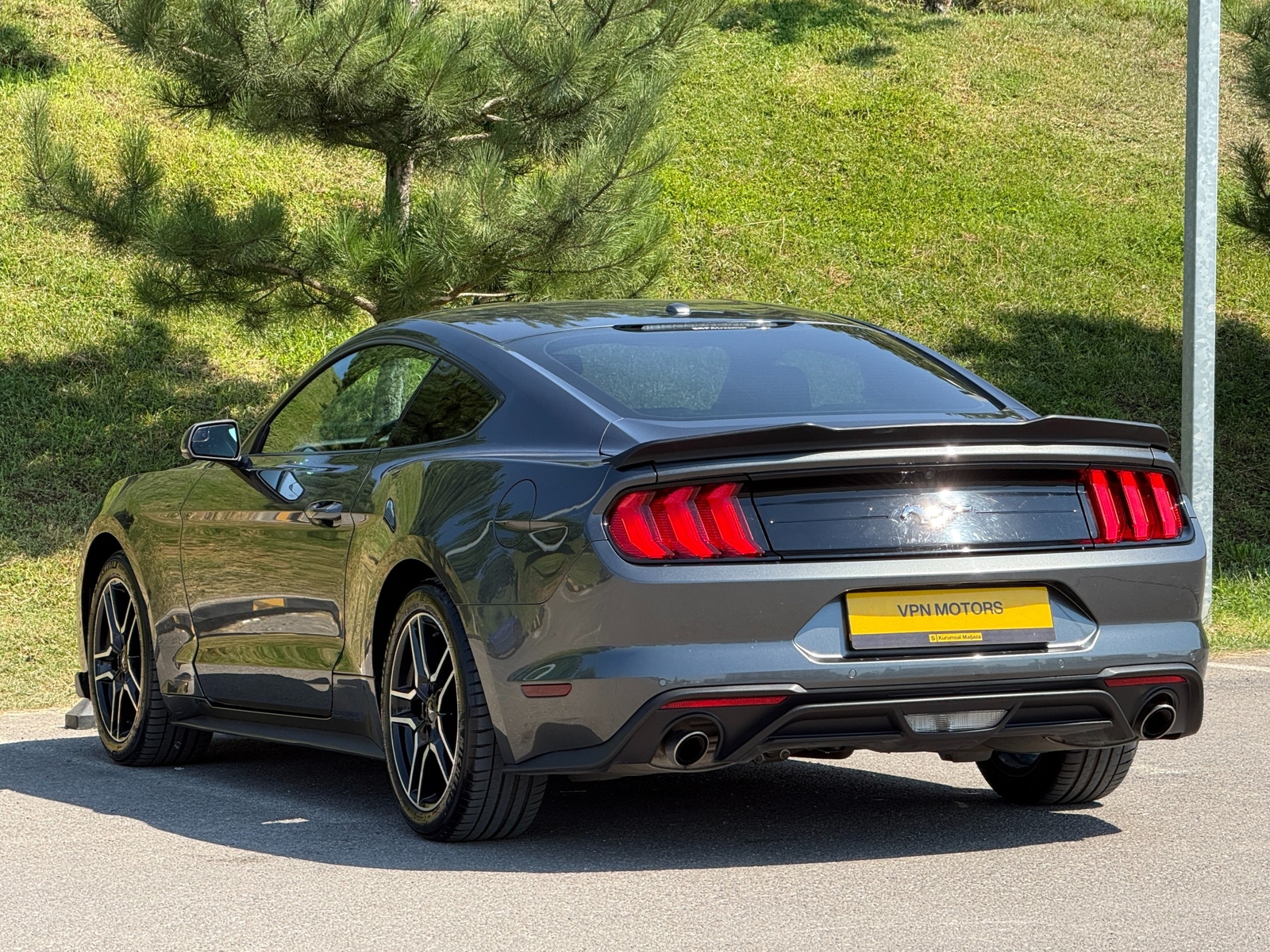 Ford Mustang 2.3 Ecoboost — fotoğraf 32