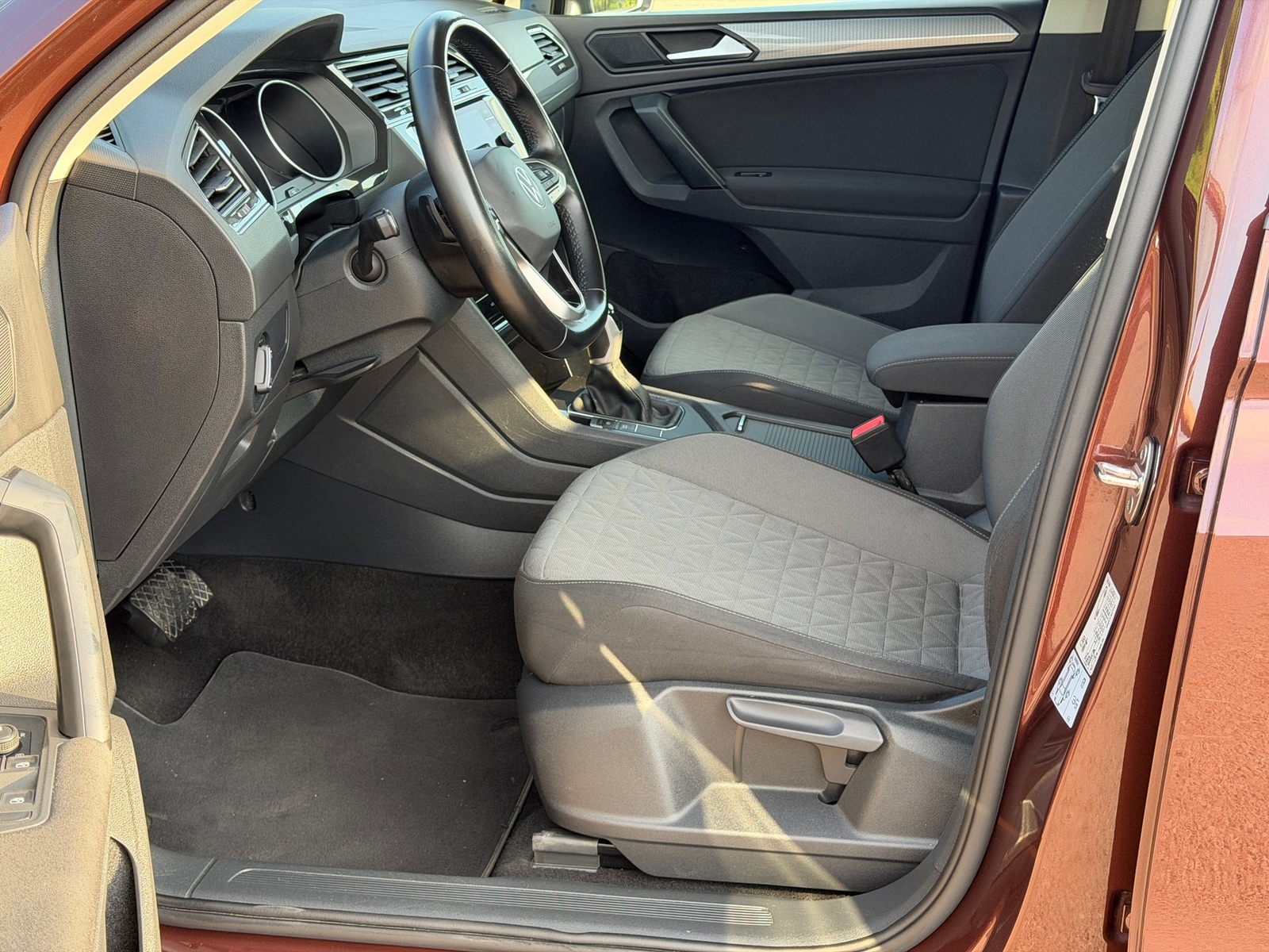 Volkswagen Tiguan 1.5 TSI Life — fotoğraf 49