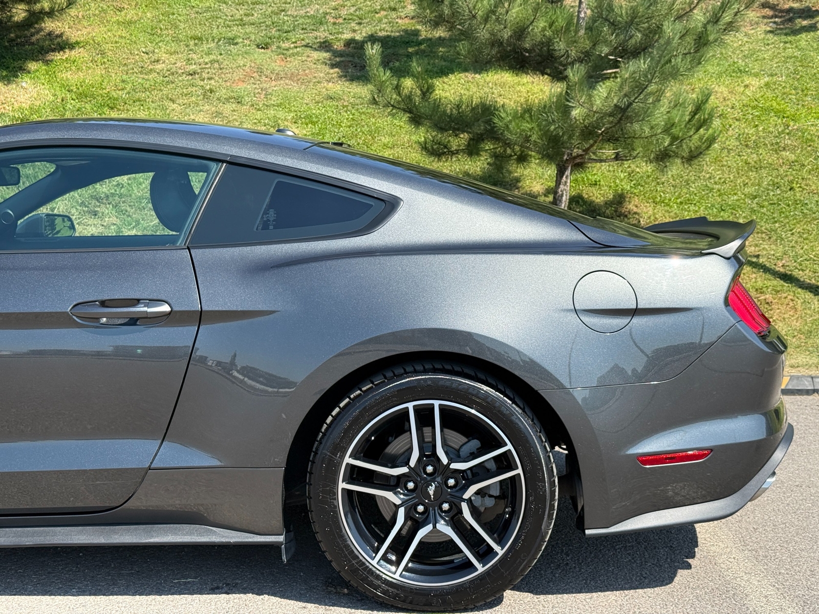 Ford Mustang 2.3 Ecoboost — fotoğraf 39
