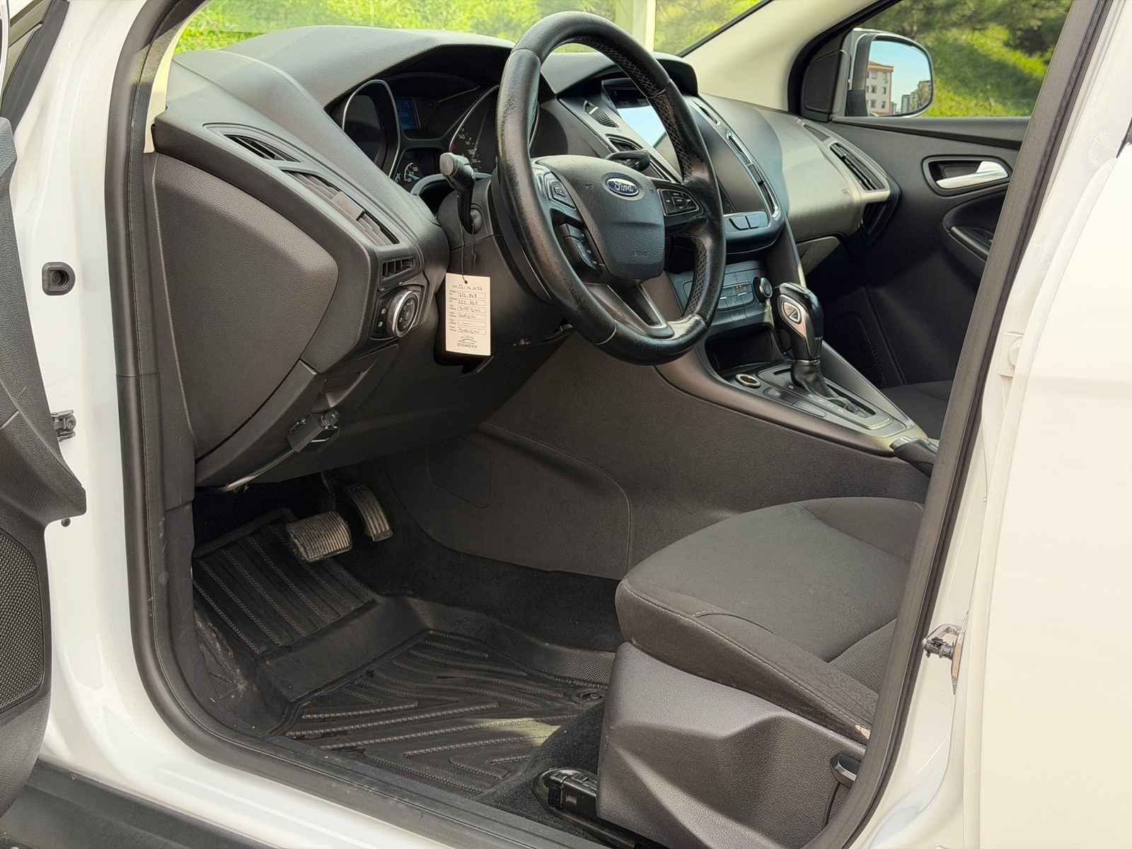 Ford Focus 1.5 TDCi Trend X — fotoğraf 29