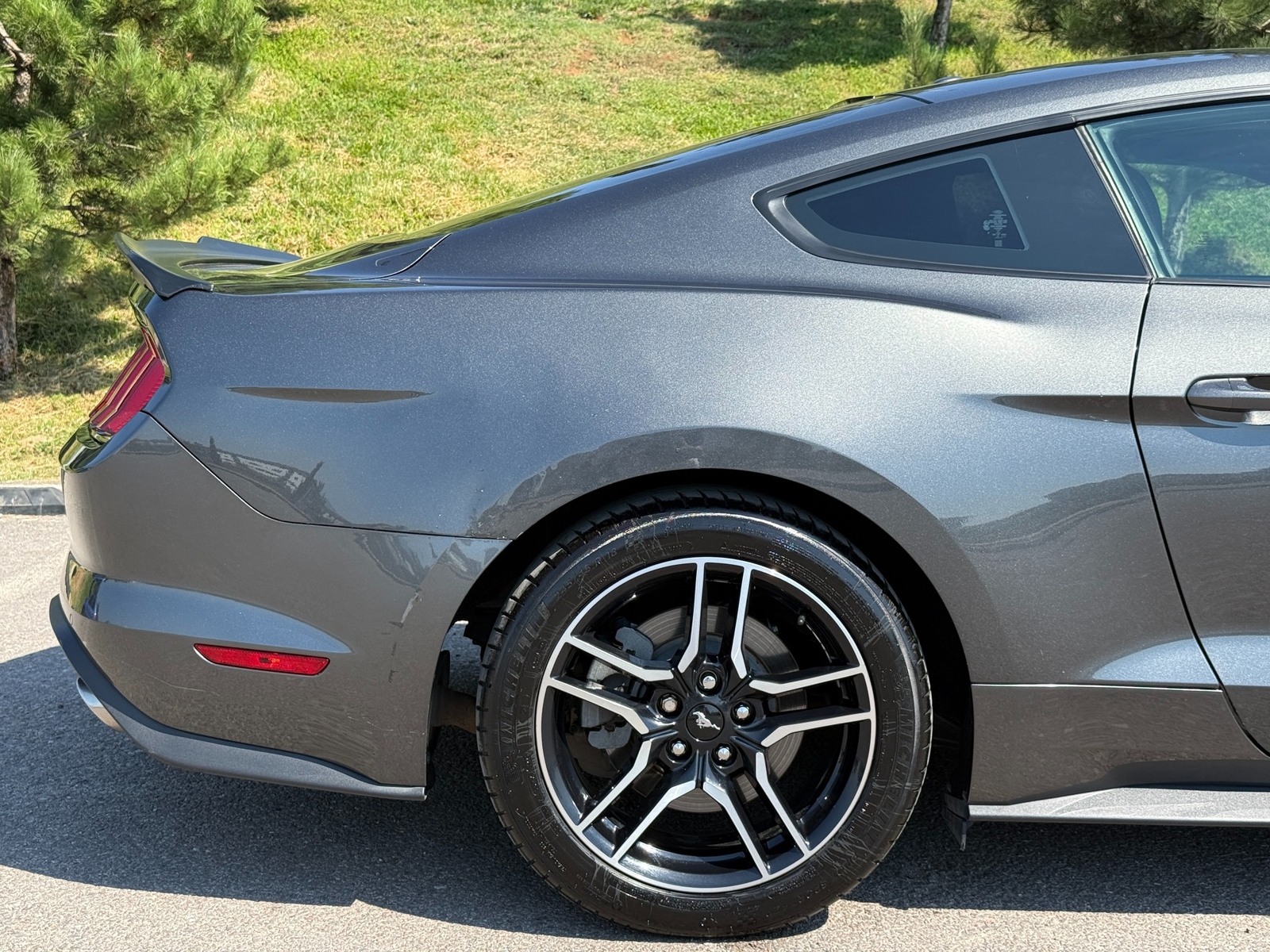 Ford Mustang 2.3 Ecoboost — fotoğraf 10