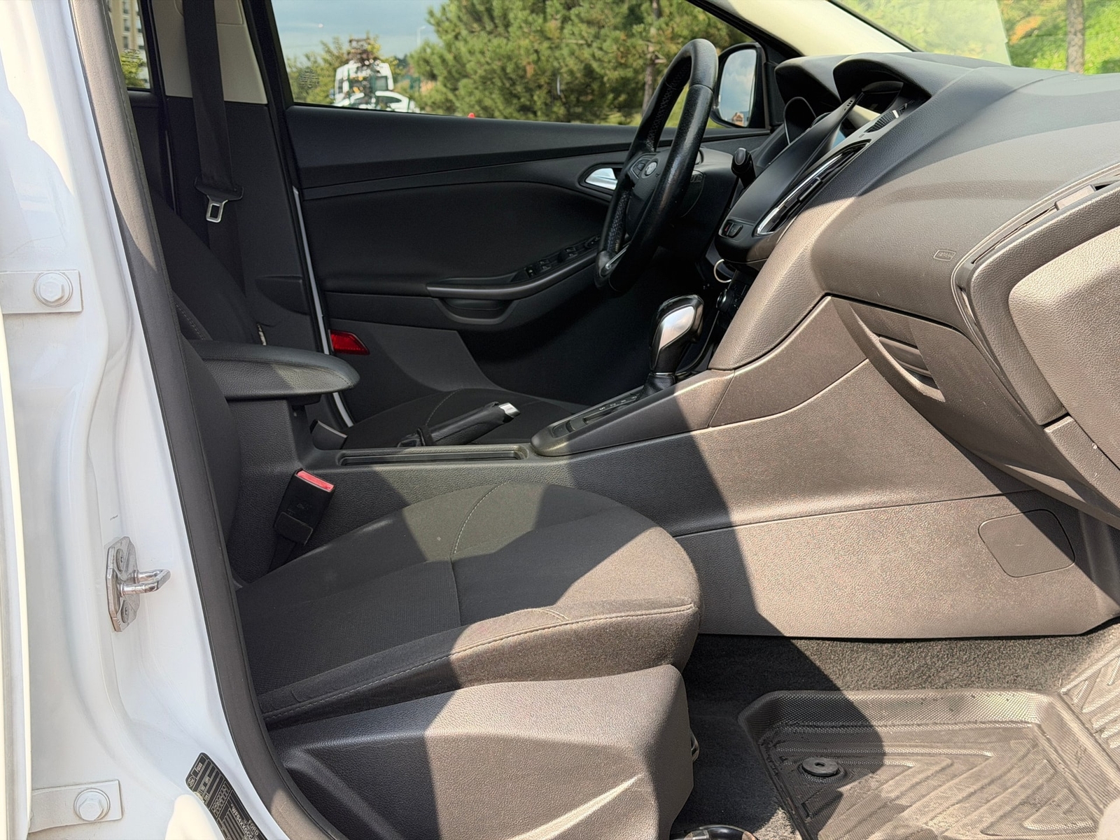 Ford Focus 1.5 TDCi Trend X — fotoğraf 40
