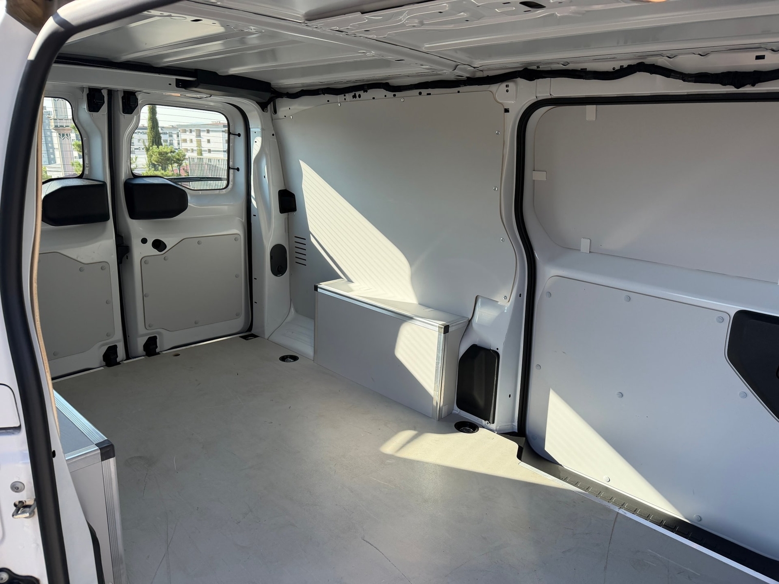 Opel Vivaro 1.5 Td Cargo Ultimate Xl — fotoğraf 39