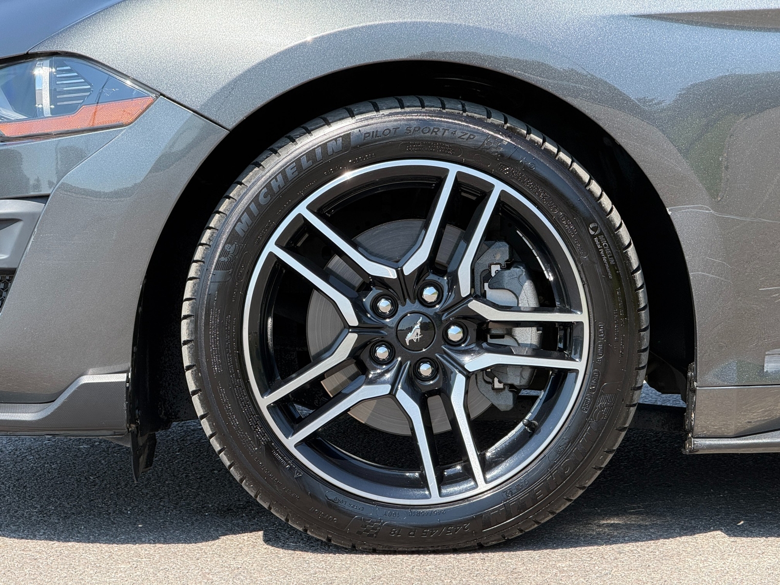 Ford Mustang 2.3 Ecoboost — fotoğraf 41