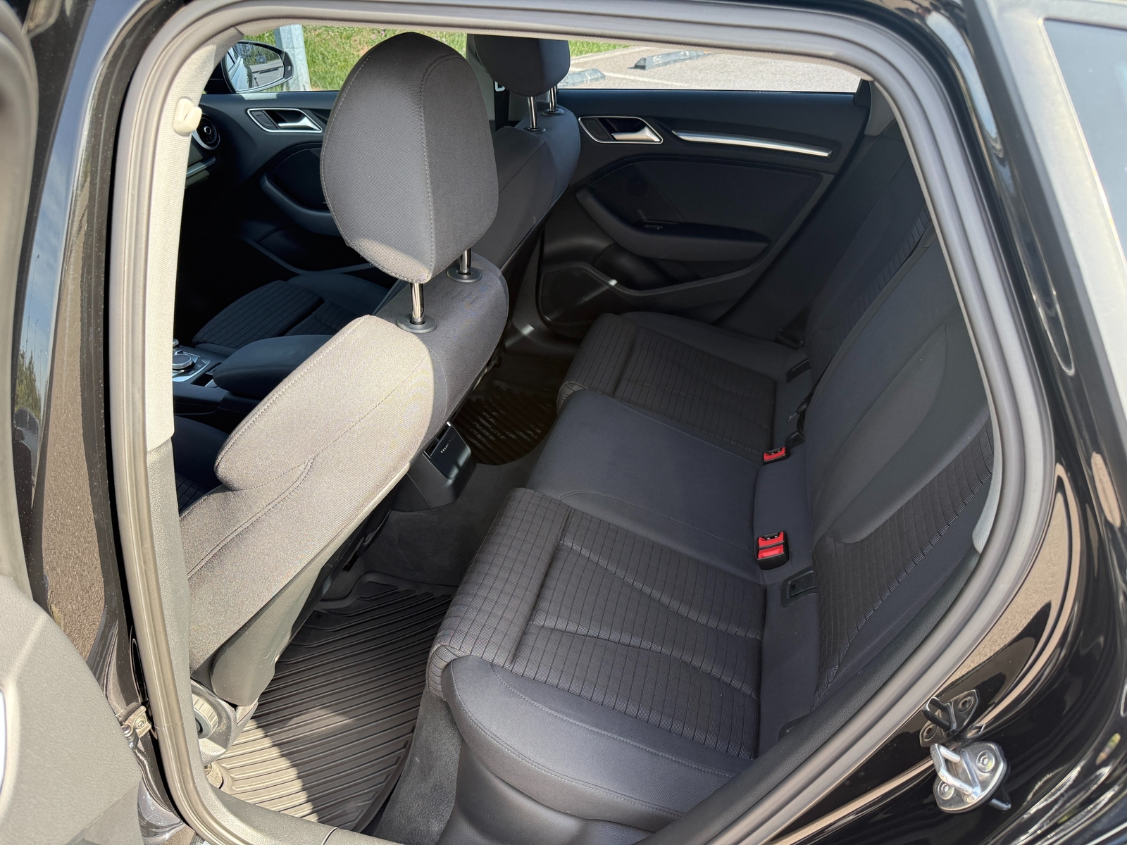 Audi A3 Sportback 35 TFSI Sport — fotoğraf 28