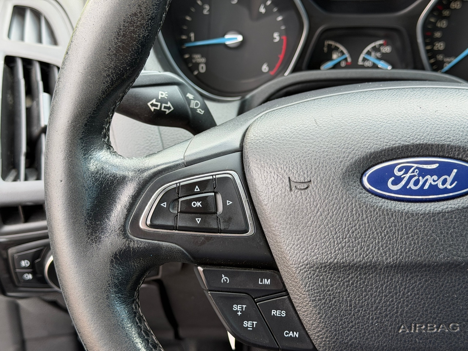 Ford Focus 1.5 TDCi Trend X — fotoğraf 19