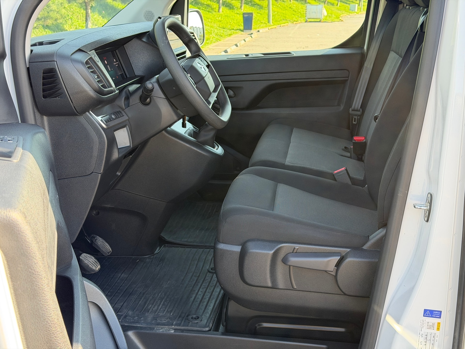 Opel Vivaro 1.5 Td Cargo Ultimate Xl — fotoğraf 24
